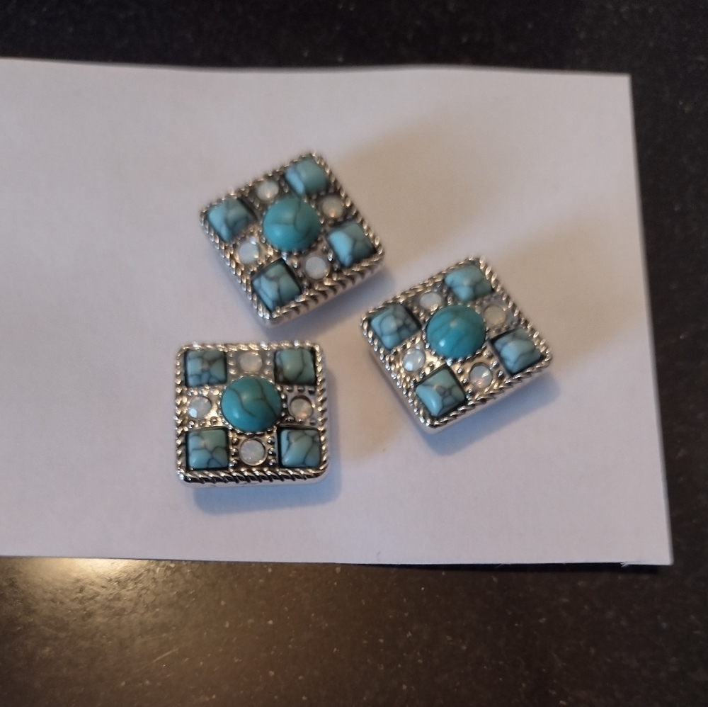 Magnolia and Vine 18mm Square Snaps set of 3